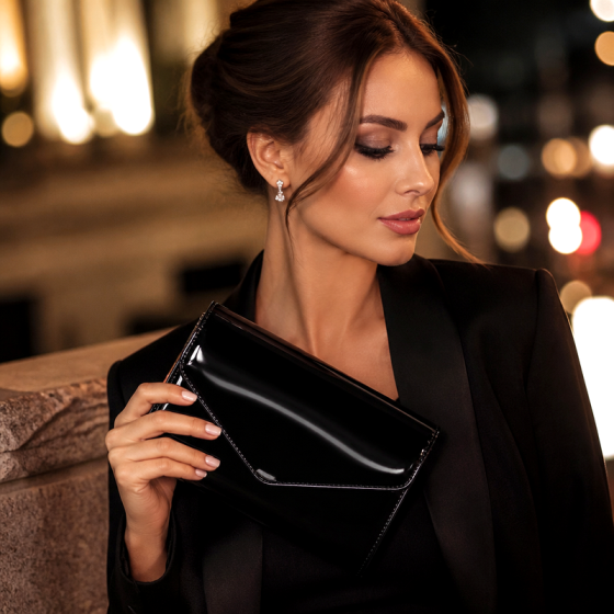 Women's Black Patent Clutch | 2026